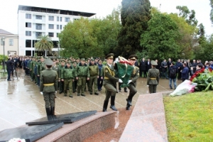 В память о мартовском наступлении …