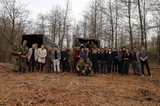 Военнослужащие Министерства обороны приняли участие в проекте «Ахьа» по высадке саженцев каштановых деревьев.
