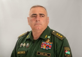 Министр обороны, генерал-полковник Владимир Ануа поздравил телеканал «Звезда» с 20-летним юбилеем