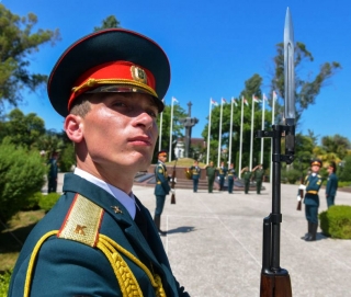 Аҟәатәи Иреиҳаӡоу азеиԥшартә  командаҟаҵаратә ҵараиурҭа аилазаара