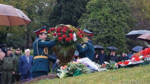 В память о «горьком» марте 93-го: в Парке Славы почтили павших героев